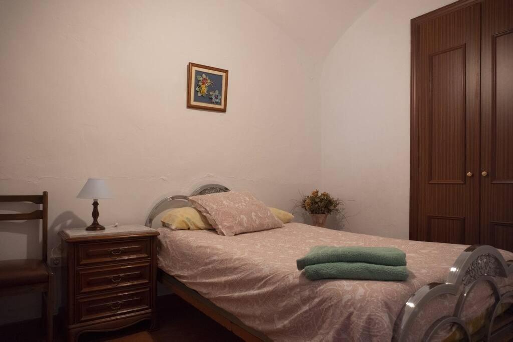Apartamento Casa Tipica Extremena Cheles Exterior foto